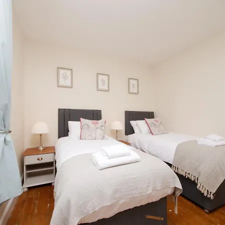 The River Walk House Nyaraló *