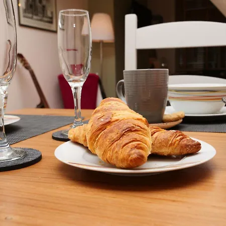 בית נופש The River Walk House